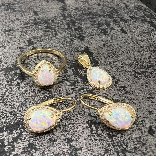 14 karaat gouden set opaal stenen ring oorbellen hanger, Sieraden, Tassen en Uiterlijk, Ringen, Nieuw, Goud, Ophalen of Verzenden