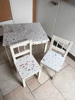 Gebruikte kindertafeltje en stoelen, Ophalen, Gebruikt, Stoel(en)