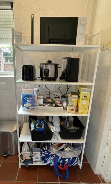 JONAXEL opbergrek van IKEA. beschikbaar voor biedingen