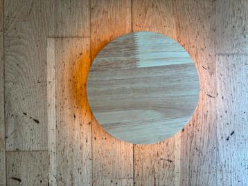 Oplaadbare Wandlamp Sfeervol met ubc kabel nieuw in doos beschikbaar voor biedingen