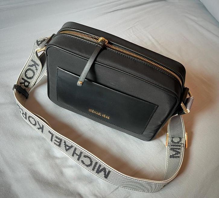 Michael Kors Jet Set Crossbody tas, Sieraden, Tassen en Uiterlijk, Tassen | Damestassen, Nieuw, Schoudertasje, Zwart, Ophalen of Verzenden