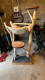 Natuurlijke houten krabpaal met hangmat, Dieren en Toebehoren, Ophalen, Gebruikt, Krabpaal