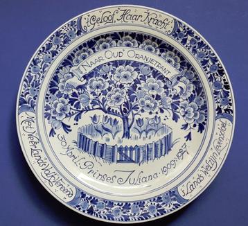 Porceleyne Fles 1927 HKH Pr Juliana 18jr Oranje 25cm (6) beschikbaar voor biedingen