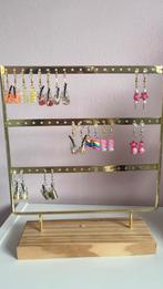 Oorbellen leuk voor tieners, Ophalen of Verzenden, Zo goed als nieuw