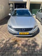 Volvo V60 D6 215pk Plug-in Hybrid 2014 Grijs, 1849 kg, Zilver of Grijs, Te koop, 750 kg