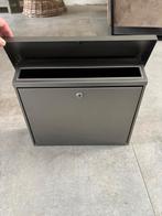 Moderne wandbrievenbus - grijs, Ophalen, Zo goed als nieuw, Staal, Wandbrievenbus