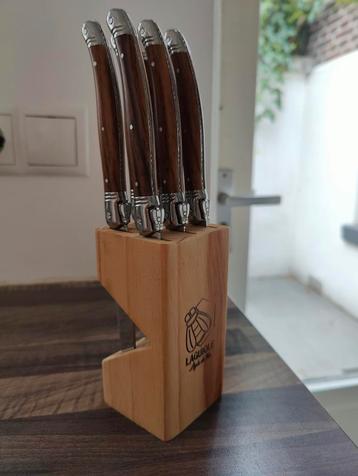 Laguiole Steakmessen (6 stuks) met messenblok beschikbaar voor biedingen