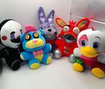 Five nights at Freddy's bundle, Ophalen of Verzenden, Zo goed als nieuw, Overige typen