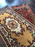 vintage loper tafelkeed  met franje wol 2 stuks, Ophalen of Verzenden, Huis en Inrichting