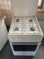 fornuis, Witgoed en Apparatuur, Fornuizen, Ophalen, Gebruikt, 4 kookzones, Gas