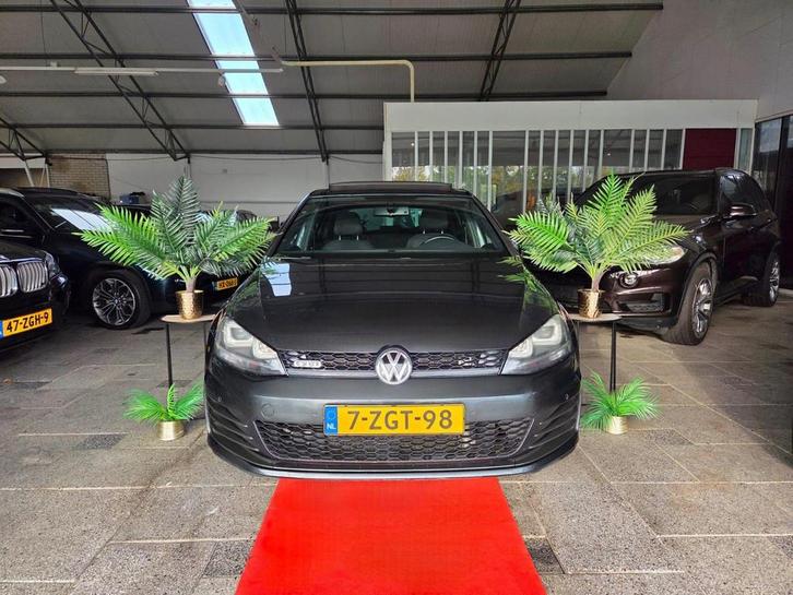 Volkswagen Golf GTD 2.0 TDI 185PK MANUAL PANO FULL 2015!, Auto's, Volkswagen, Bedrijf, Te koop, Golf, Diesel, Euro 6, D, Hatchback