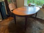 Ovale, eikenhouten eettafel, Huis en Inrichting, Tafels | Eettafels, 100 tot 150 cm, Eikenhout, Ophalen of Verzenden, Zo goed als nieuw