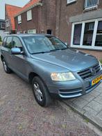 Volkswagen Touareg 3.2 V6 177KW 4MOTION AUT 2004 Grijs, Auto's, Automaat, Euro 5, Stof, 3189 cc