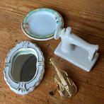 Allerlei voor poppenhuis spiegel naaimachine viool bordje, Ophalen of Verzenden, Zo goed als nieuw, Poppenhuis