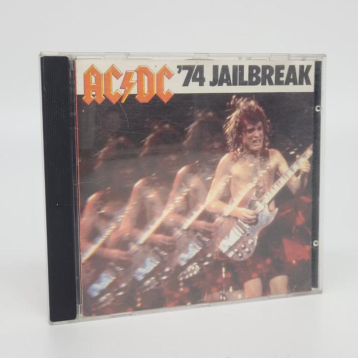 AC/DC - '74 Jailbreak - CD, Cd's en Dvd's, Cd's | Hardrock en Metal, Gebruikt, Ophalen of Verzenden