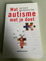 Boek Wat autisme met je doet, Ophalen of Verzenden, Gelezen