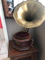 Oude gramofoon, Antiek en Kunst, Antiek | Tv's en Audio, Ophalen of Verzenden