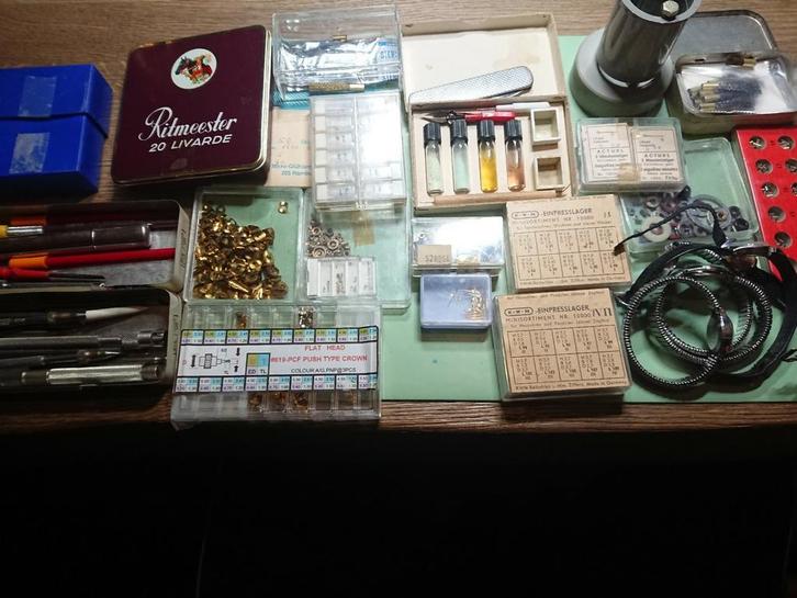 Lot Partij Horlogemakers Gereedschap en Onderdelen Bergeon, Doe-het-zelf en Verbouw, Overige Doe-het-zelf en Verbouw, Gebruikt