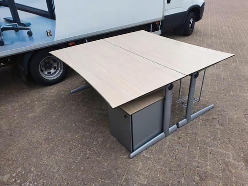 Ahrend 500 bureau, nette staat, 180x80 / 200x80, ook bezorgd, Huis en Inrichting, Bureaus, Zo goed als nieuw, Bureau, In hoogte verstelbaar