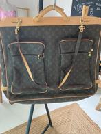 Louis Vuitton Kledinghoes Tas, 30 cm of meer, Bruin, Zo goed als nieuw, 75 cm of meer