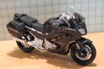 Yamaha FJR1300 1:18 Bburago, Hobby en Vrije tijd, Modelauto's | 1:18, May Cheong Group France S.A.S., Nieuw, Ophalen of Verzenden