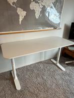 IKEA Bureau + Bureastoel - In hoogte verstelbaar, Ophalen, In hoogte verstelbaar, Zo goed als nieuw, Bureau