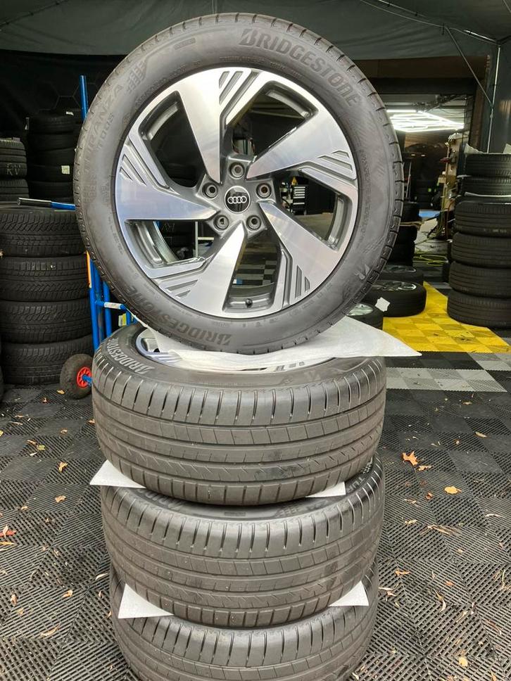 20 inch originele Audi Q6 / SQ6 velgen met zomerbanden NIEUW, Auto-onderdelen, Banden en Velgen, Banden en Velgen, Zomerbanden