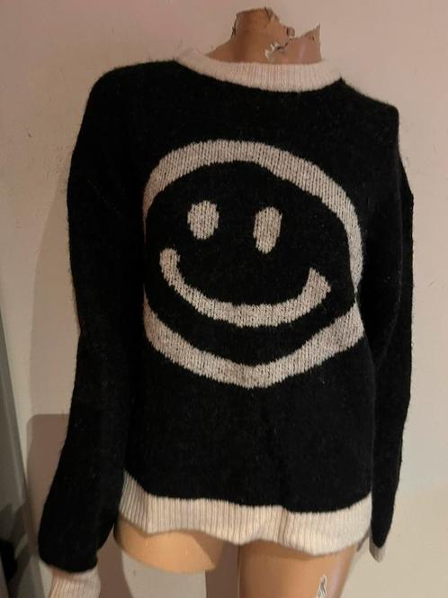 NA-KD LISA & LENA trui maat xs  origineel ZGAN, Kleding | Dames, Truien en Vesten, Zo goed als nieuw, Maat 34 (XS) of kleiner