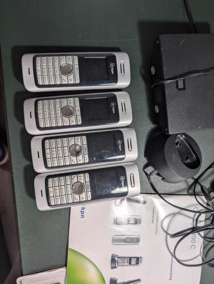 DECT Handset KPN Chicago 700c Compleet, Telecommunicatie, Vaste telefoons | Handsets en Draadloos, Gebruikt, 4 handsets of meer