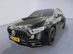 Mercedes-Benz A-Klasse A 250 e 218pk AMG  8G-DCT 2020 Zwart, Auto's, Mercedes-Benz, 4 cilinders, 160 pk, Leder en Stof, Zwart