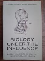 Biology Under the Influence. Dialectical Essays, Boeken, Ophalen of Verzenden, Zo goed als nieuw