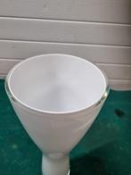 vaas wit glas melkglas 31cm, Huis en Inrichting, Woonaccessoires | Vazen, Ophalen of Verzenden, 'T Olde Gre-j, Info@toldegrej.nl