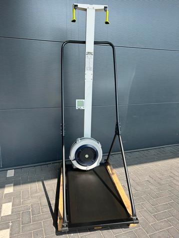 Concept2 SkiErg 1 met PM4 HYROX CrossFit HIIT hometrainer  beschikbaar voor biedingen