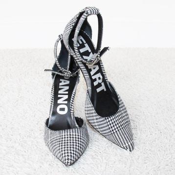Super Leuke ETXART & PANNO Pumps (Maat 37) s16 € 45,- beschikbaar voor biedingen