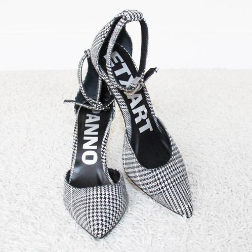 Super Leuke ETXART & PANNO Pumps (Maat 37) s16 € 45,-, Kleding | Dames, Schoenen, Zo goed als nieuw, Pumps, Overige kleuren, Ophalen of Verzenden