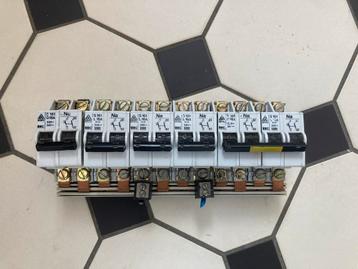 6 electra groepen 16A 220 volt, 1 dubbele kookplaat groep beschikbaar voor biedingen