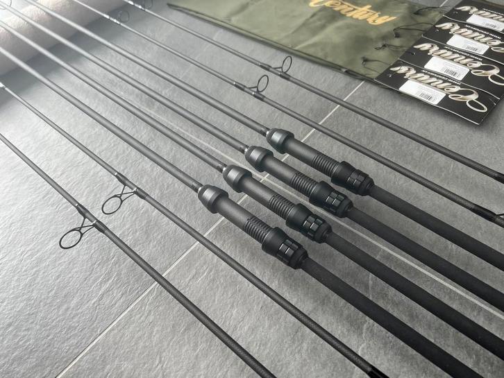 4 x Century C2 MK2 Command & Control 10ft 3lbs 40mm NWST!, Watersport en Boten, Hengelsport | Karpervissen, Zo goed als nieuw