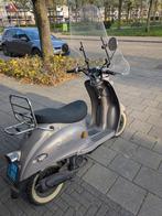 mooie scooter met windscherm en altijd onderhouden bij reijs, Ophalen, Gebruikt, Overige merken