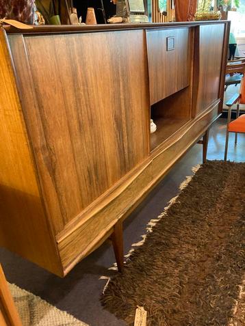 Vintage highboard Johan Anderssen palissanderhout uitvoering beschikbaar voor biedingen