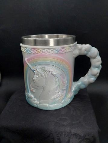 Leuke regenboog eenhoorn koffiemok beschikbaar voor biedingen