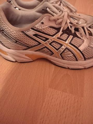 Orangje zwarte Silver Asics originele  beschikbaar voor biedingen