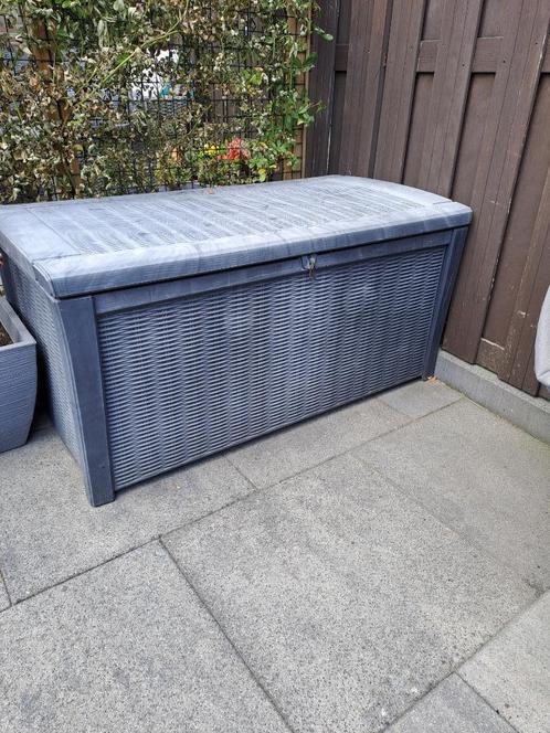 Mooie ruime keter kussen opbergbox, Tuin en Terras, Bergingen en Tuinkasten, Gebruikt, Kunststof, Ophalen