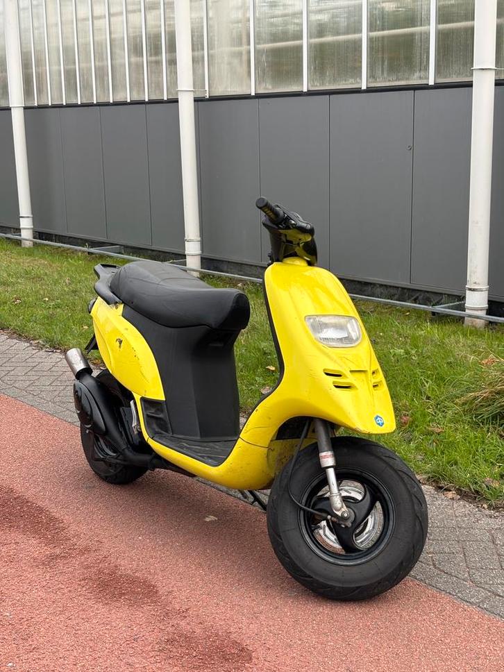 Piaggio typhoon brom, Fietsen en Brommers, Scooters | Piaggio, Ophalen of Verzenden