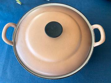 LE CREUSET braadpan diam.28.0 / bruin beschikbaar voor biedingen