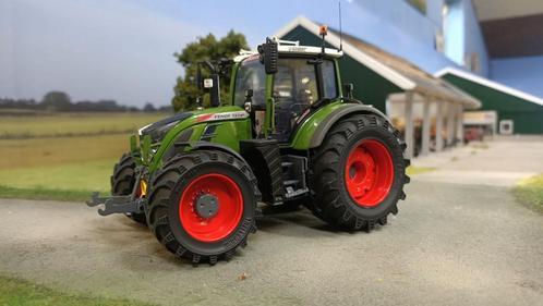 Mooie verbouwde Fendt 724, Hobby en Vrije tijd, Modelauto's | 1:32, Zo goed als nieuw, Tractor of Landbouw, Overige merken, Ophalen of Verzenden