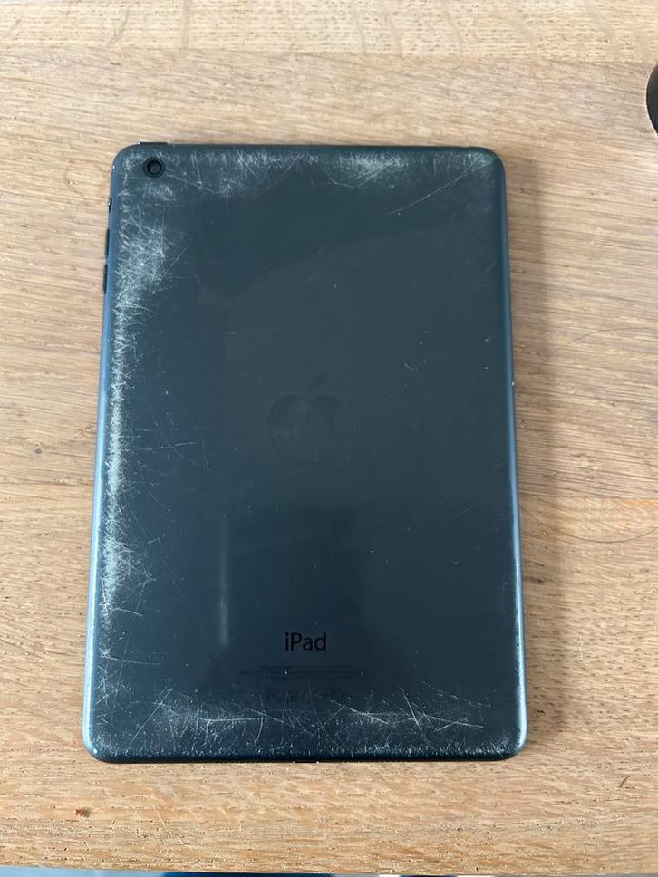 iPad mini 1e generatie – werkt goed – bieden, Computers en Software, Apple iPads, Gebruikt, Apple iPad Mini, Wi-Fi, 8 inch, 16 GB