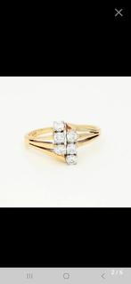 14 kt geelgouden ring met 6 briljant geslepen diamanten, 18 tot 19, Ophalen of Verzenden, Zo goed als nieuw, Met edelsteen