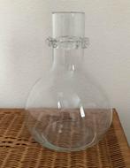 Glazen bolvaas met kraagje, Ophalen of Verzenden, Zo goed als nieuw, Glas, Minder dan 50 cm