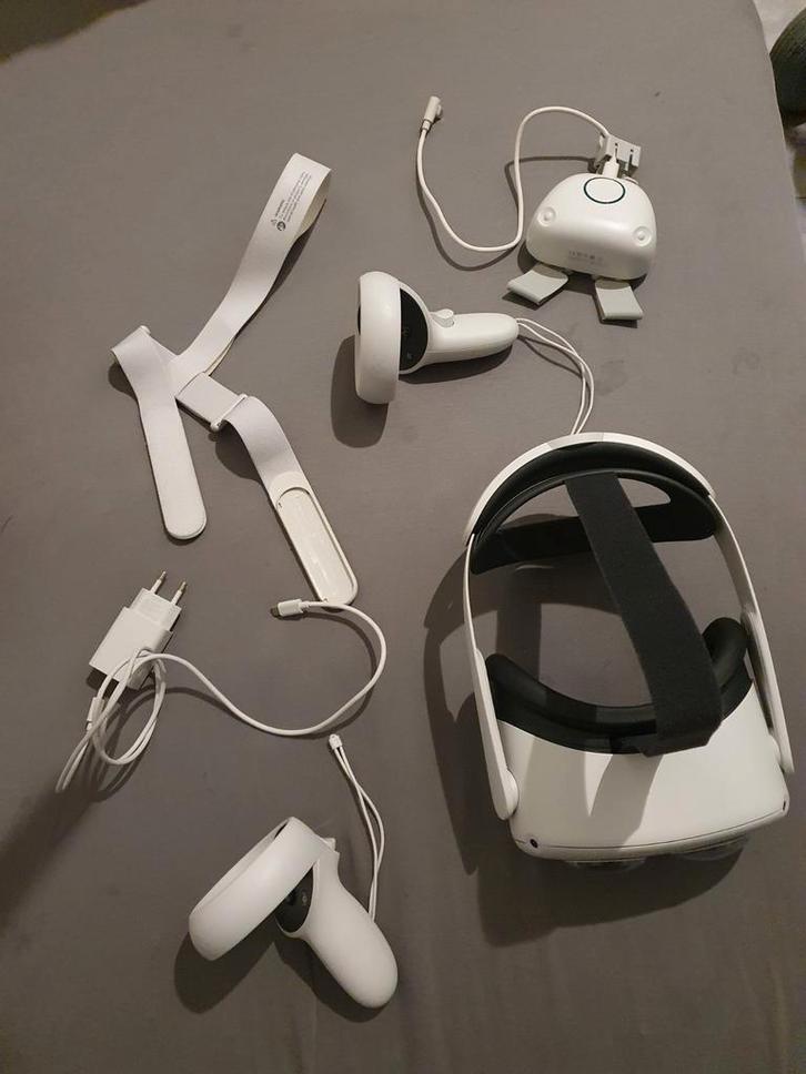 Meta quest 2 - 128GB + Elite Strap + VR power + accessoires, Spelcomputers en Games, Virtual Reality, Zo goed als nieuw, Overige platformen