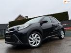 Toyota Aygo X 1.0 VVT-i MT Pulse*Led*Ecc*Cruise*Lmv, Stof, Gebruikt, 920 kg, 4 stoelen